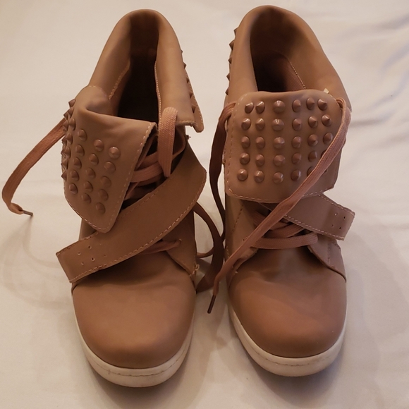 Charlotte russe wedge heel lace up shoes - Picture 2 of 7